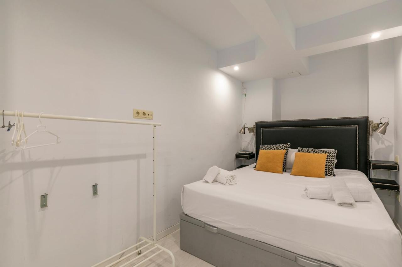 Homeabout Retiro Apartment I Мадрид Екстериор снимка